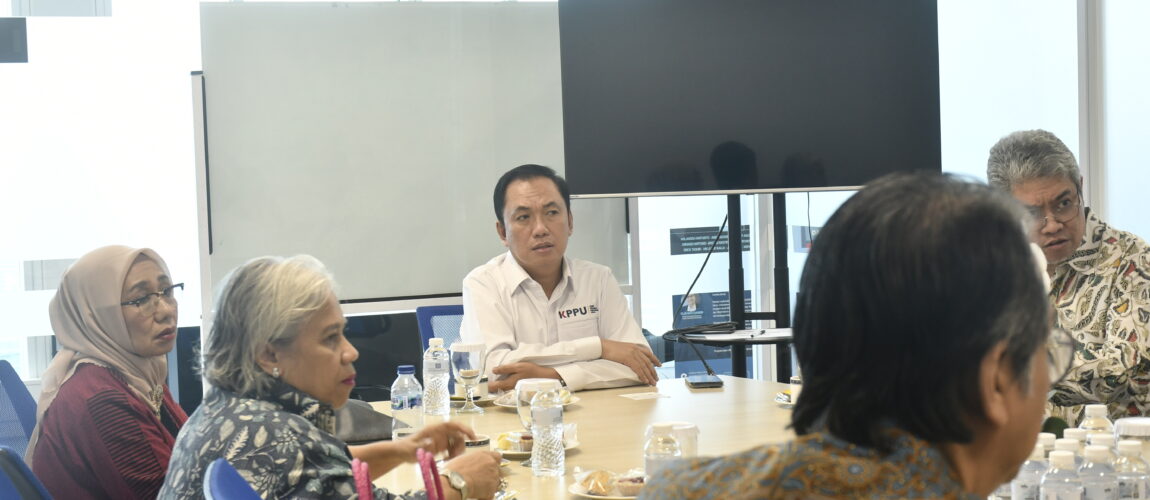 Ketua KPPU Hadiri Simposium Nasional UU BUMN: Dorong Kepatuhan dan Persaingan Sehat