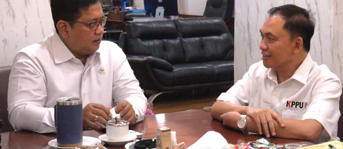 KPPU dan Kementerian Transmigrasi Bahas Pengawasan Kemitraan Inti-Plasma dalam Wilayah Transmigrasi