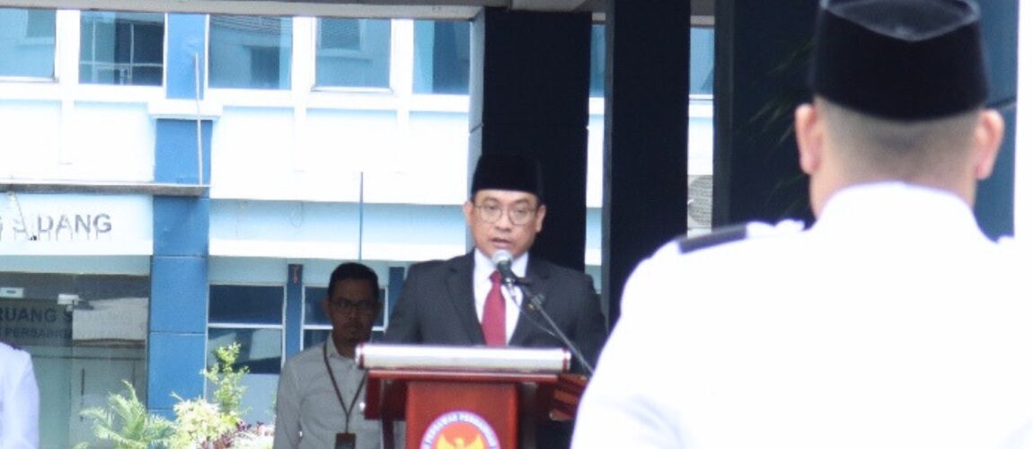 Wakil Ketua KPPU Pimpin Upacara Peringatan Hari Pahlawan