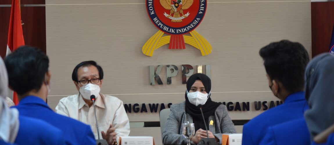 KPPU Perkenalkan Persaingan Usaha pada Mahasiswa Universitas Trilogi