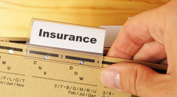 Mencegah konsumen dirugikan oleh tarif batas bawah asuransi, KPPU surati OJK