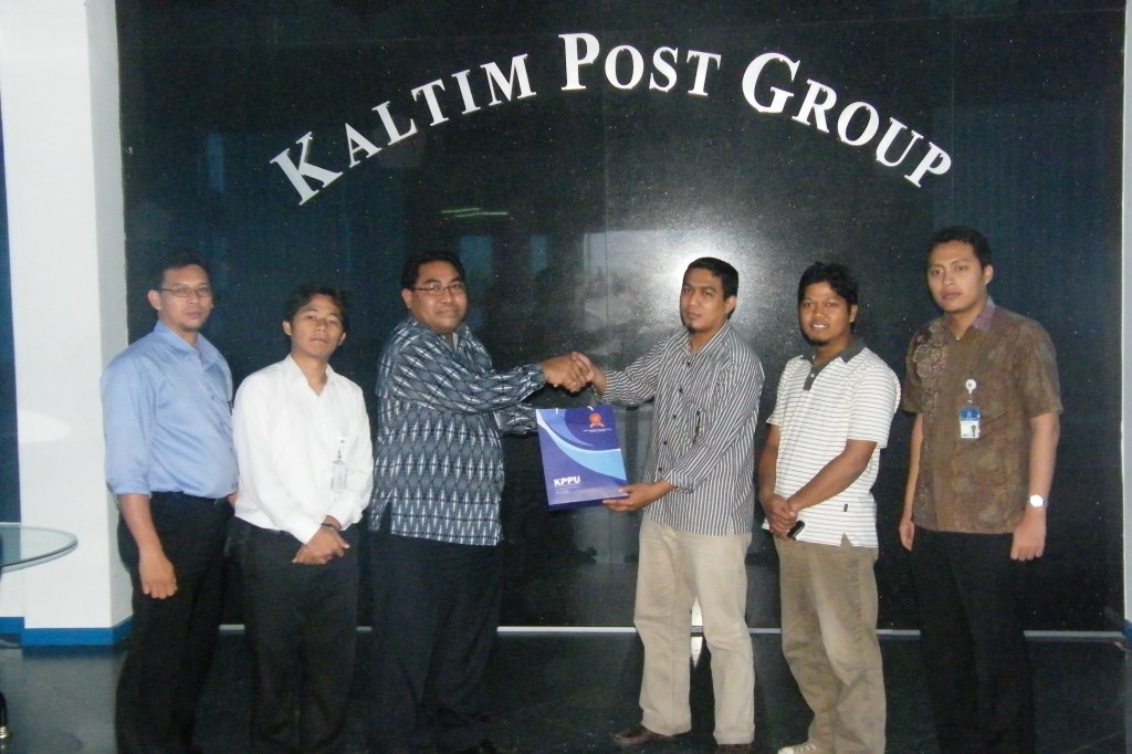 Media Visit KPPU Pusat dan KPD Balikpapan ke Kantor SKH Tribun Kaltim dan Kaltim Post