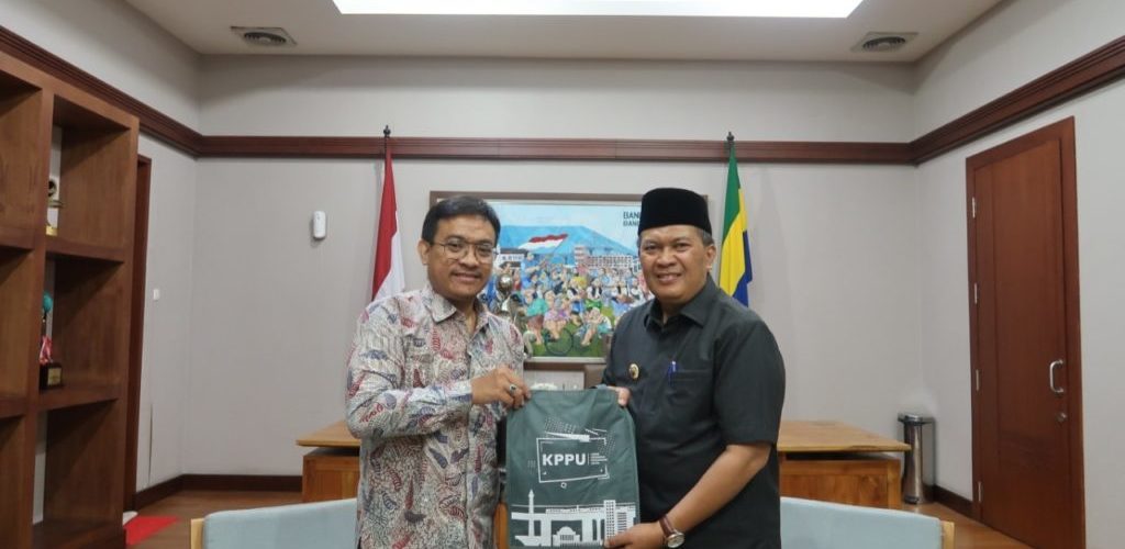 Kanwil III – Walikota Bandung Diskusikan Strategi Peningkatan Perekonomian