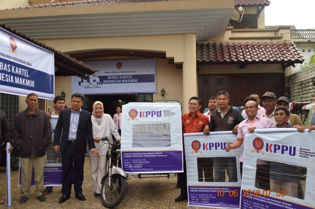 Belajar Bersaing Sehat Bersama Becak Motor Medan