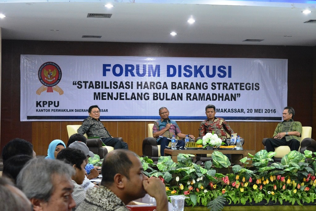 KPD Makassar menyelenggarakan Forum Diskusi terkait Stabilitas Harga Kebutuhan Pokok di Makassar