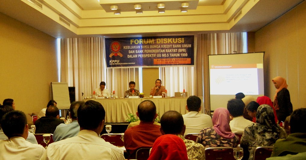 Perlu pengawasan dari KPPU dan OJK untuk mencegah excessive price di perbankan nasional