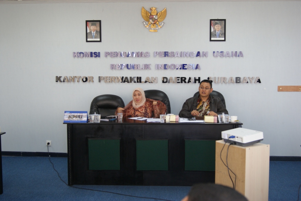 Forum Diskusi Terbatas Terkait Transparansi Informasi Titik Reklame