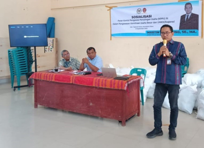 Peran KPPU dalam Melakukan Pengawasan Kemitraan Usaha Besar dan UMKM/Koperasi Sebagai Mitra DPR RI